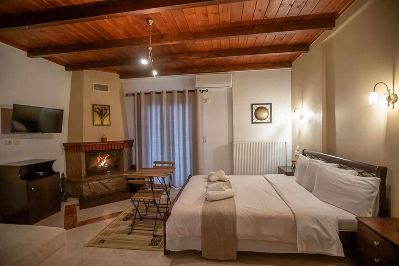 Guesthouse Moucha Bagian luar foto